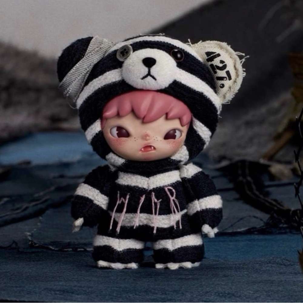 POP MART Hirono Road Journal Secret 1/72 Plush Pendant – Rare